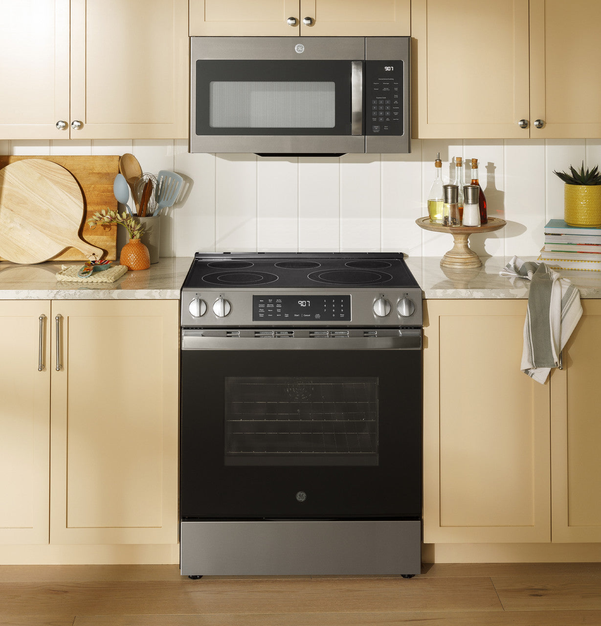 GE GRS600AVFS 30" ENERGY STAR® Slide-In Electric Convection Range – Fingerprint Resistant Stainless Steel