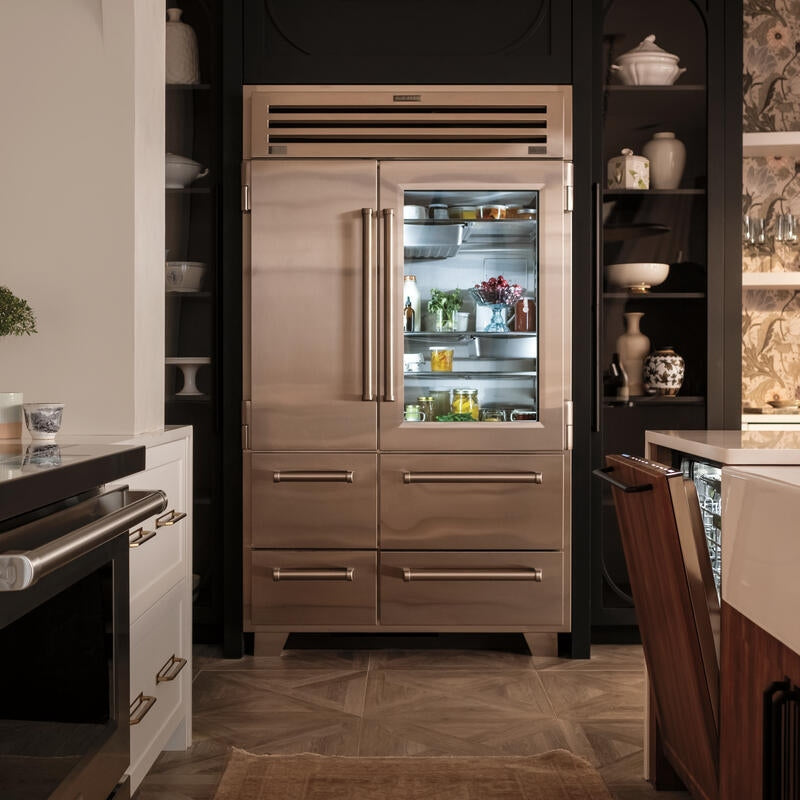 Sub-Zero Pro Series Refrigeration