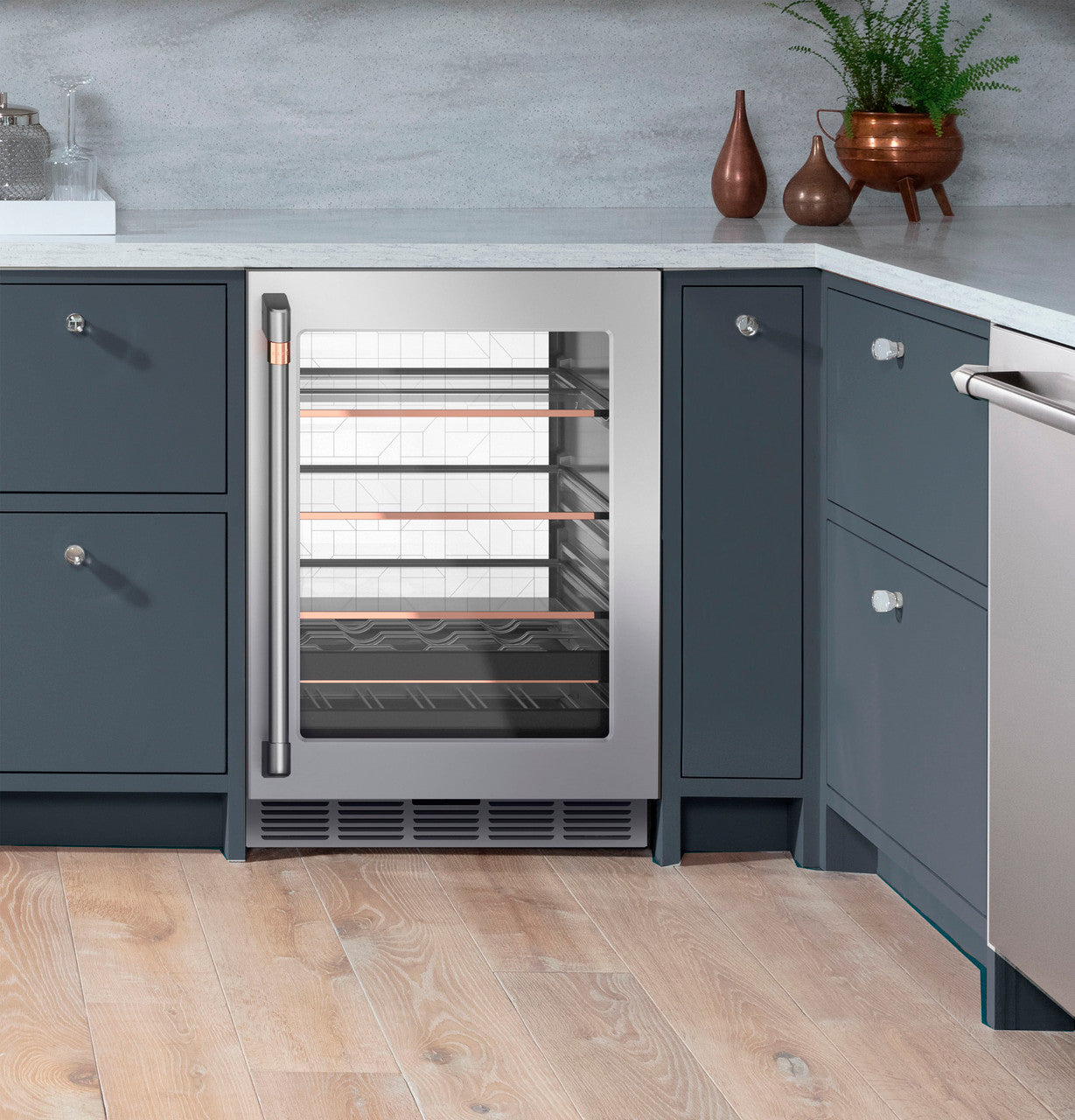 Café CCP06BP2PS1 24″ ENERGY STAR® Smart Beverage Center