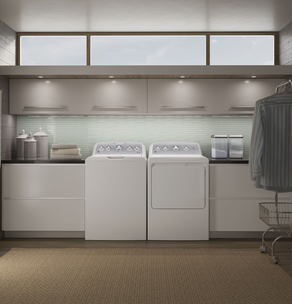 GE GTW500ASNWS 27" Top Load Washer 4.6 cu. ft with Impeller