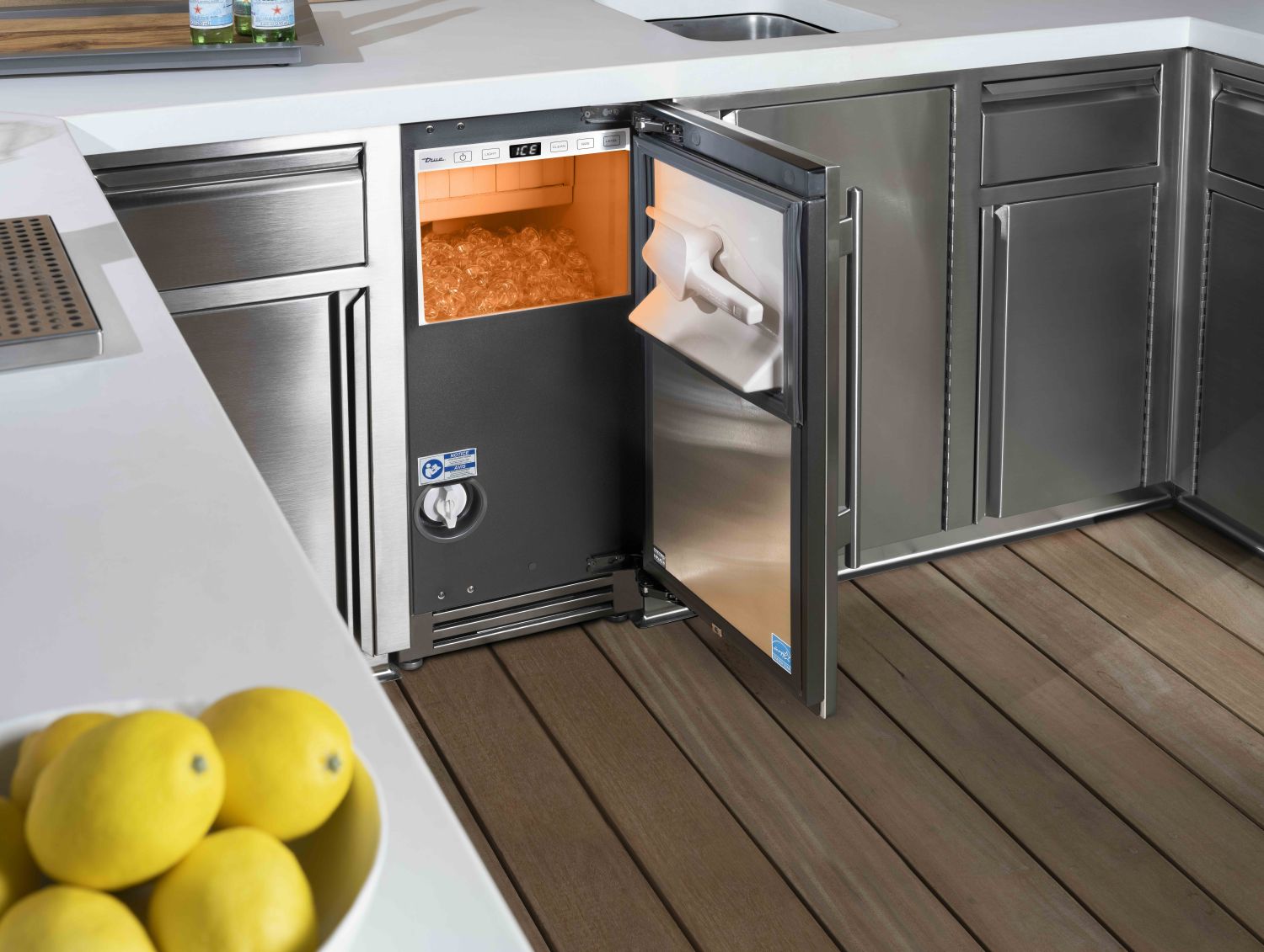 True Residential Ice Maker - Thumbnail 4
