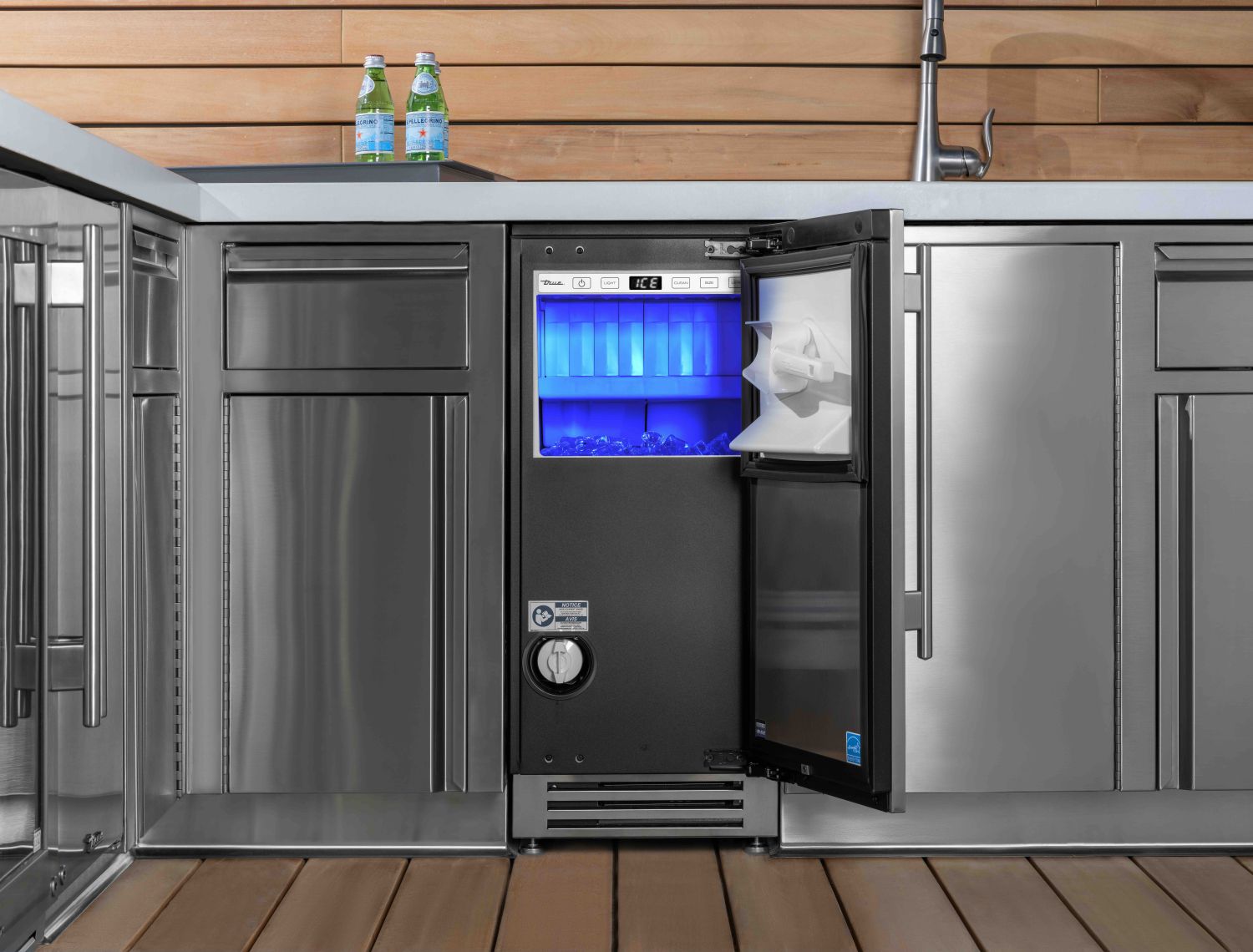 True Residential Ice Maker - Thumbnail 5