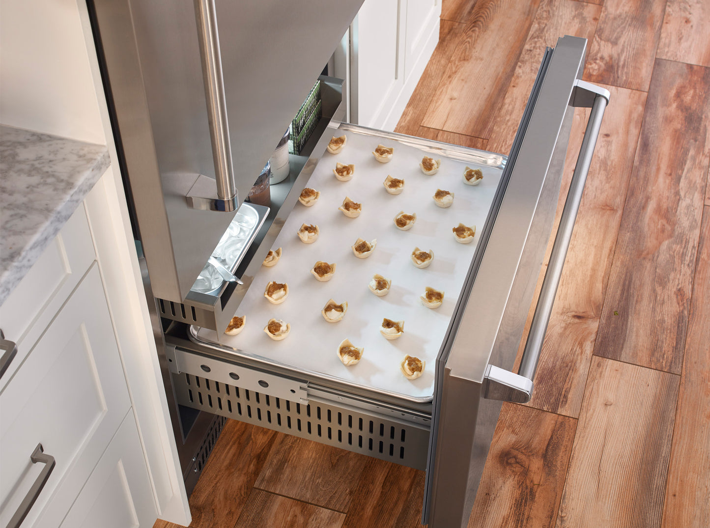 BlueStar BBB36R3 36" PRO Built-In Refrigerator/Freezer – Right Hinge