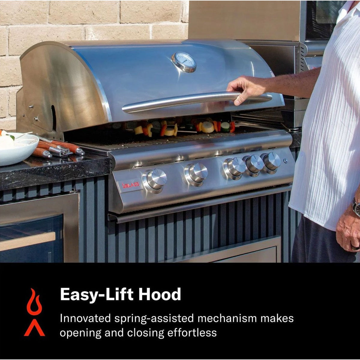 Blaze BLZ-4LTE3 32" Premium LTE+ 4-Burner Built-In Gas Grill