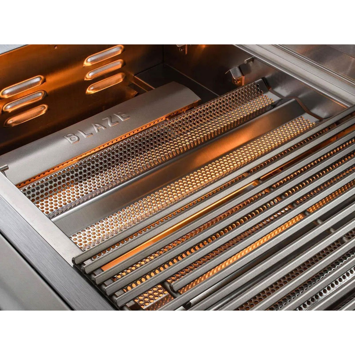 Blaze BLZ-5LTE3 40" Premium LTE+ 5-Burner Built-In Gas Grill