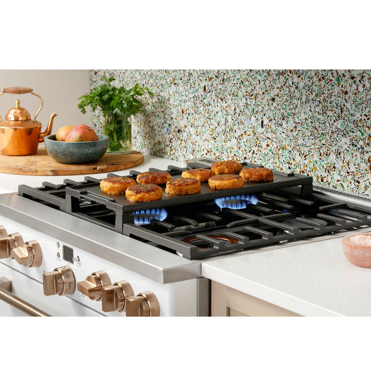 Cafe CGY366P4TW2 36" Smart All-Gas Commercial-Style Range