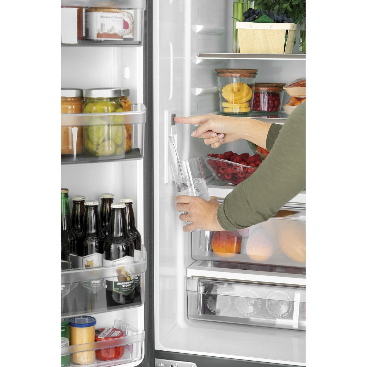 Café CWE19SP3ND1 18.6 Cu. Ft. Smart Counter-Depth French-Door Refrigerator