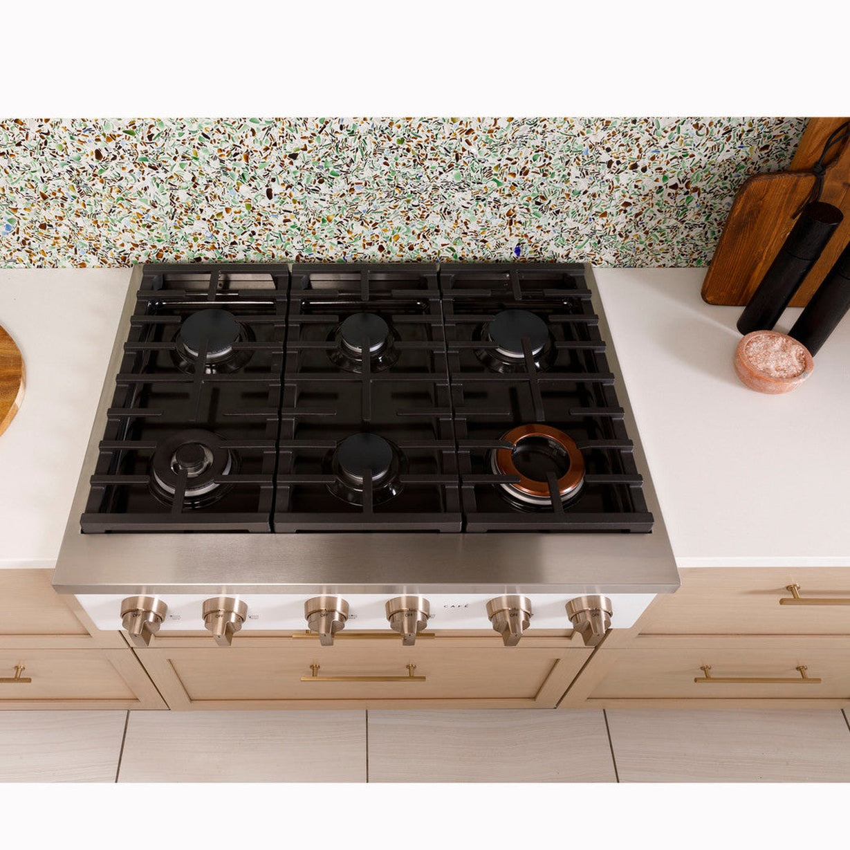 Cafe CGU366P3TD1 36" Commercial-Style Gas Rangetop – Matte Black