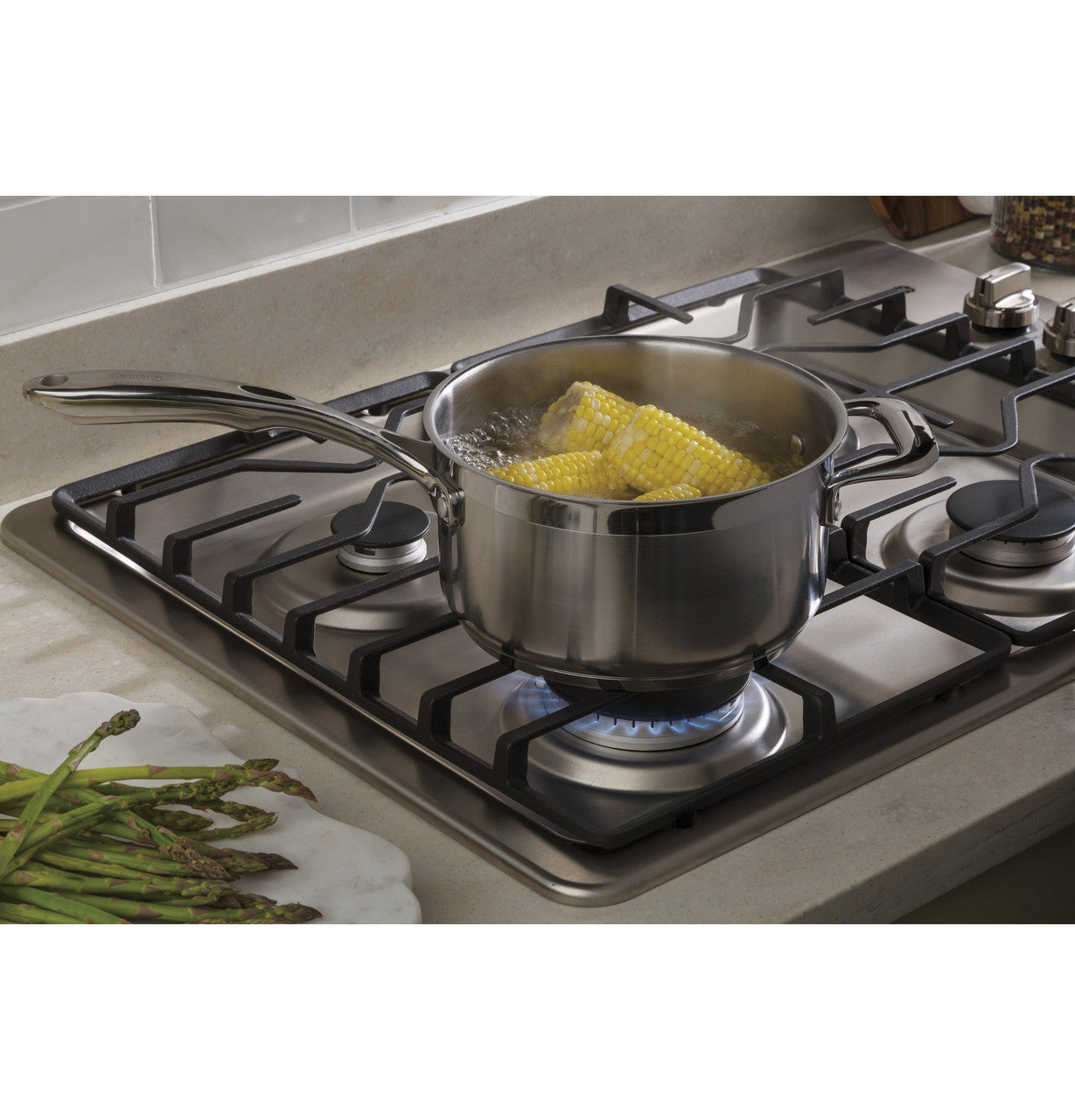 GE JGP3030SLSS 30" Built-In Gas Cooktop – Stainless Steel