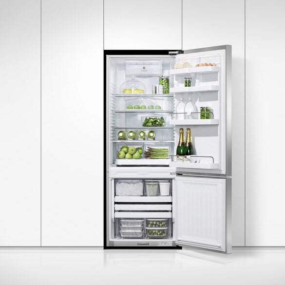Fisher & Paykel RF135BDRUX4 N 25" Series 7 13.5 cu ft Bottom Freezer Refrigerator