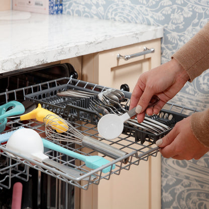 GE ENERGY STAR GDT670SYVFS Top Control with Stainless Steel Interior Dishwasher with Sanitize Cycle