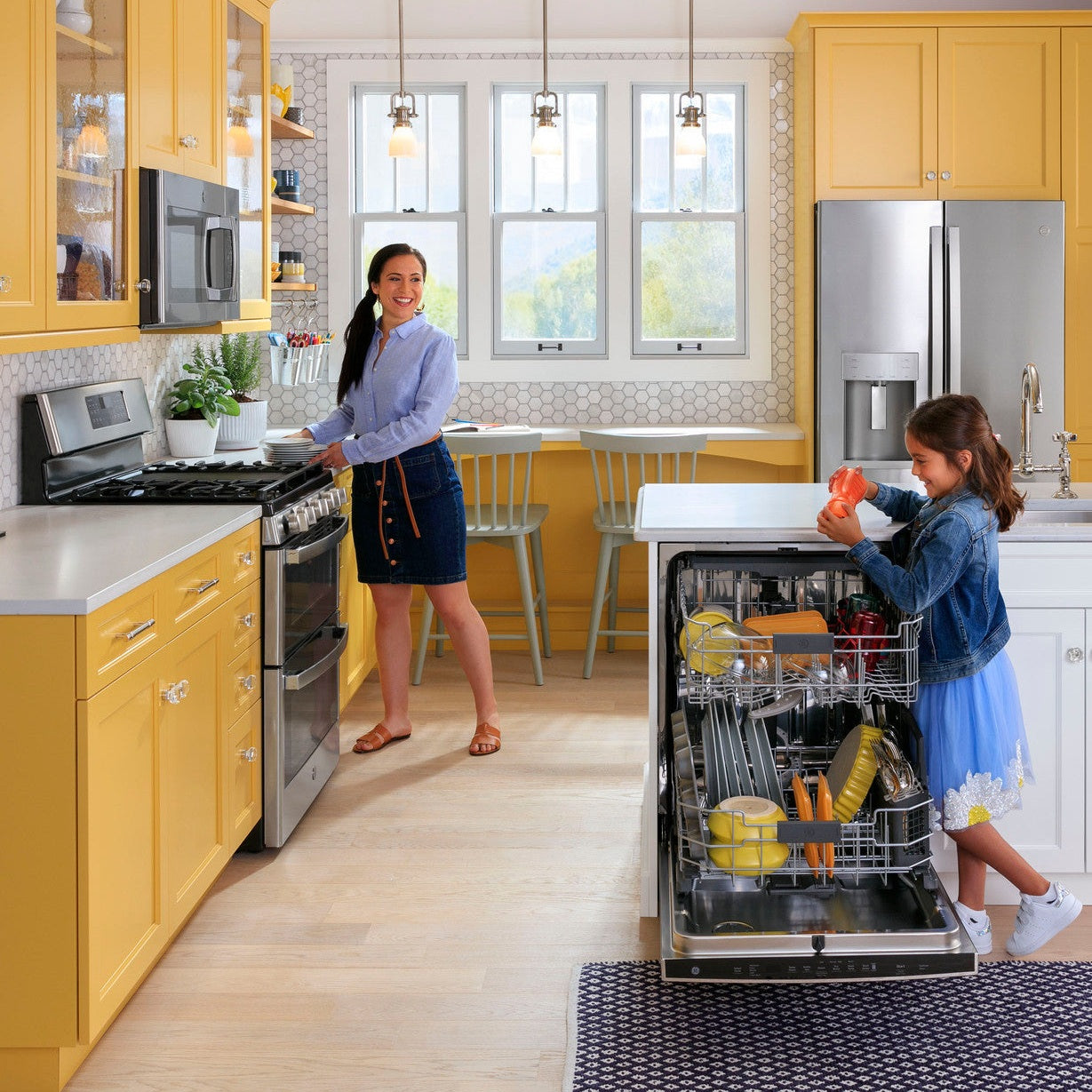 GE GYE22GYNFS 36" Counter-Depth French Door Refrigerator 22.1 Cu. Ft. – Fingerprint Resistant Stainless Steel
