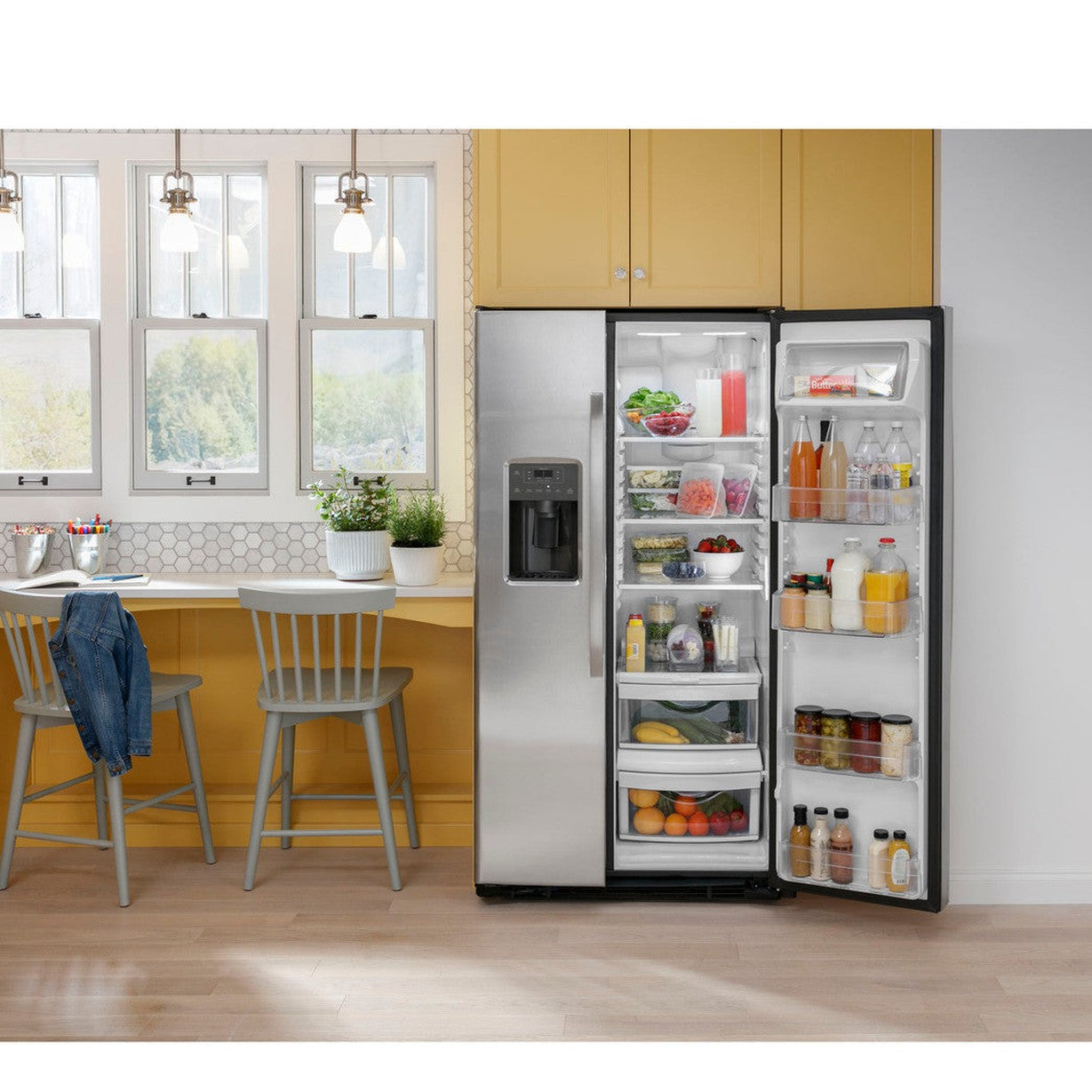 GE GSE23GYPFS 33-inch Side-by-Side ENERGY STAR® Refrigerator