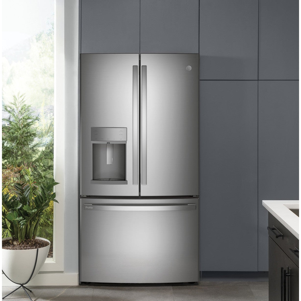 GE Profile PFD28KYNFS 36" 27.8 Cu. Ft. French Door Refrigerator with Hands-Free AutoFill