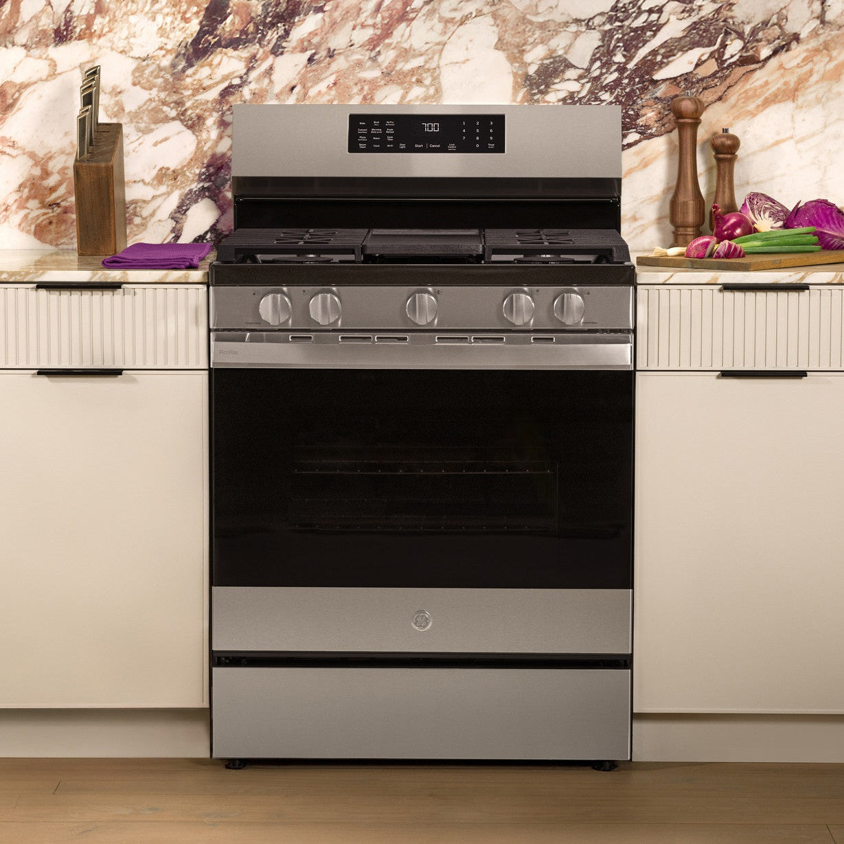 GE Profile PGF700AYFS 30" 5.3 Cu. Ft. Smart Freestanding Gas Convection Range with No Preheat Air Fry