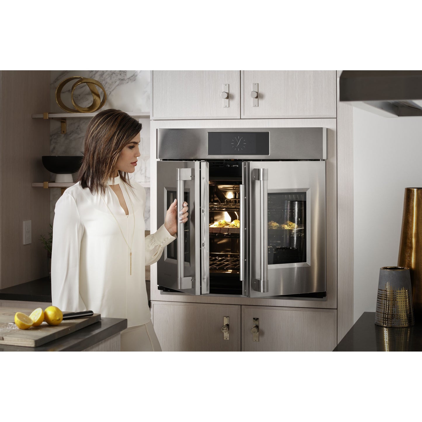 Monogram ZTSX1FPSNSS 30" Statement French-Door Single Wall Oven
