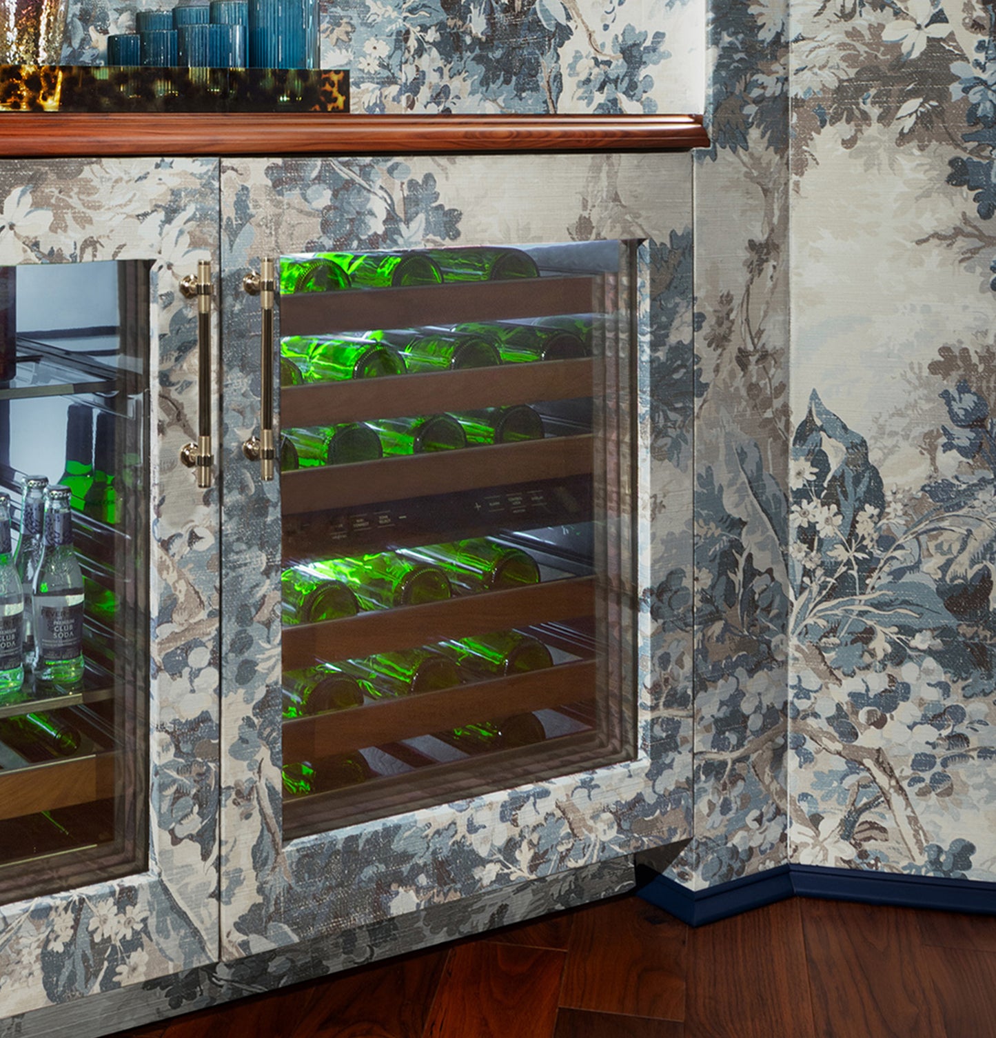 Monogram ZIWD24PWII 24″ Panel-Ready Wine Reserve