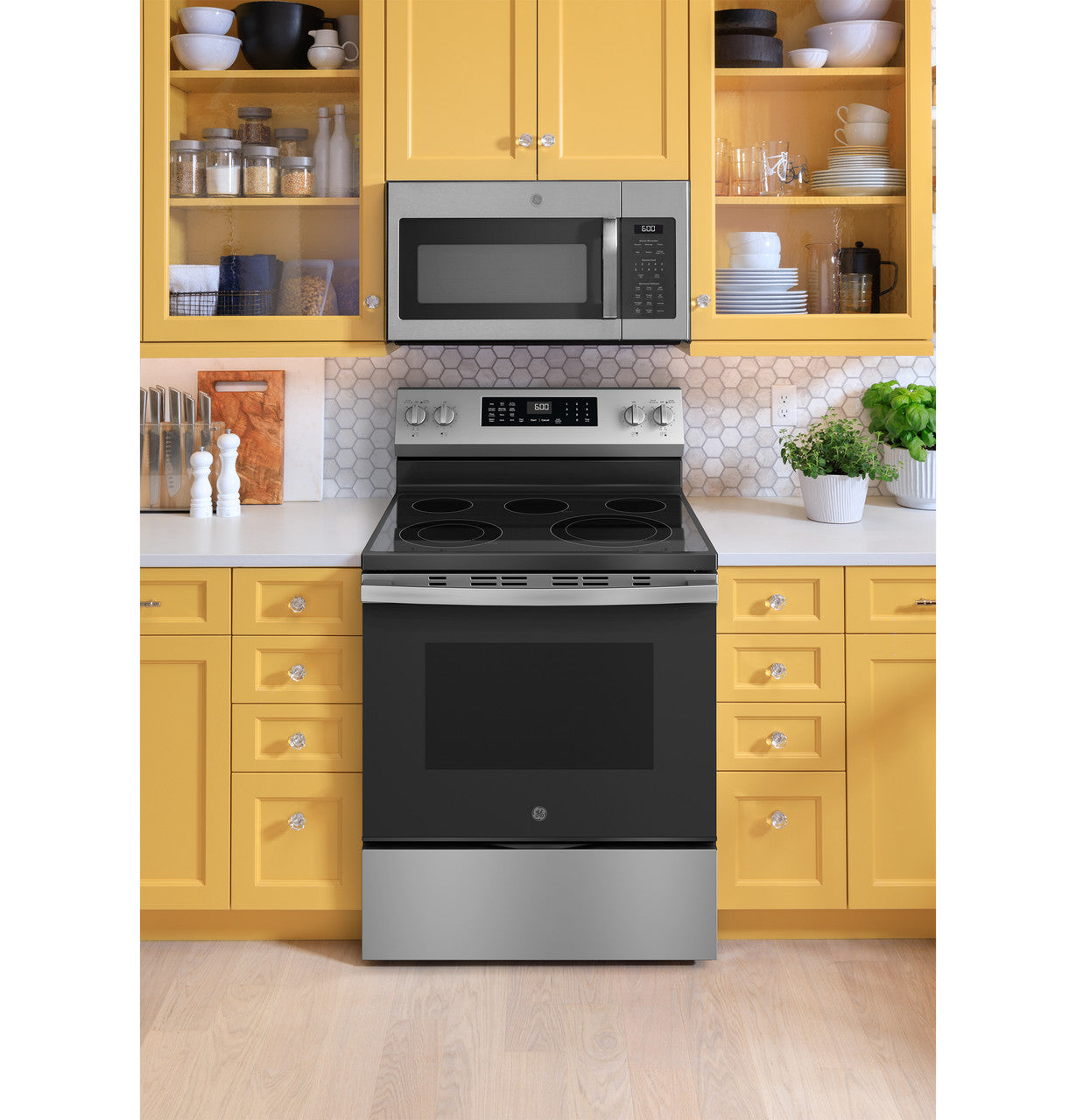 GE GRF600AVSS 30" ENERGY STAR® Free-Standing Electric Convection Range – Stainless Steel