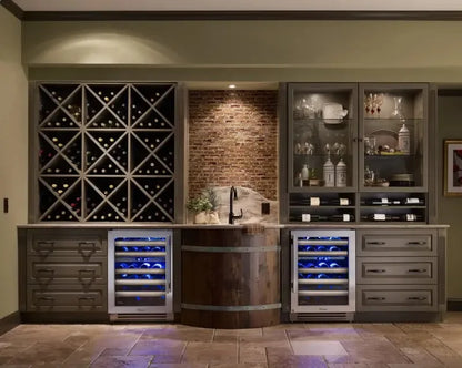 True TWC-24DZ-R-SG-C 24" Dual Zone Wine Cabinet – Stainless Steel Glass