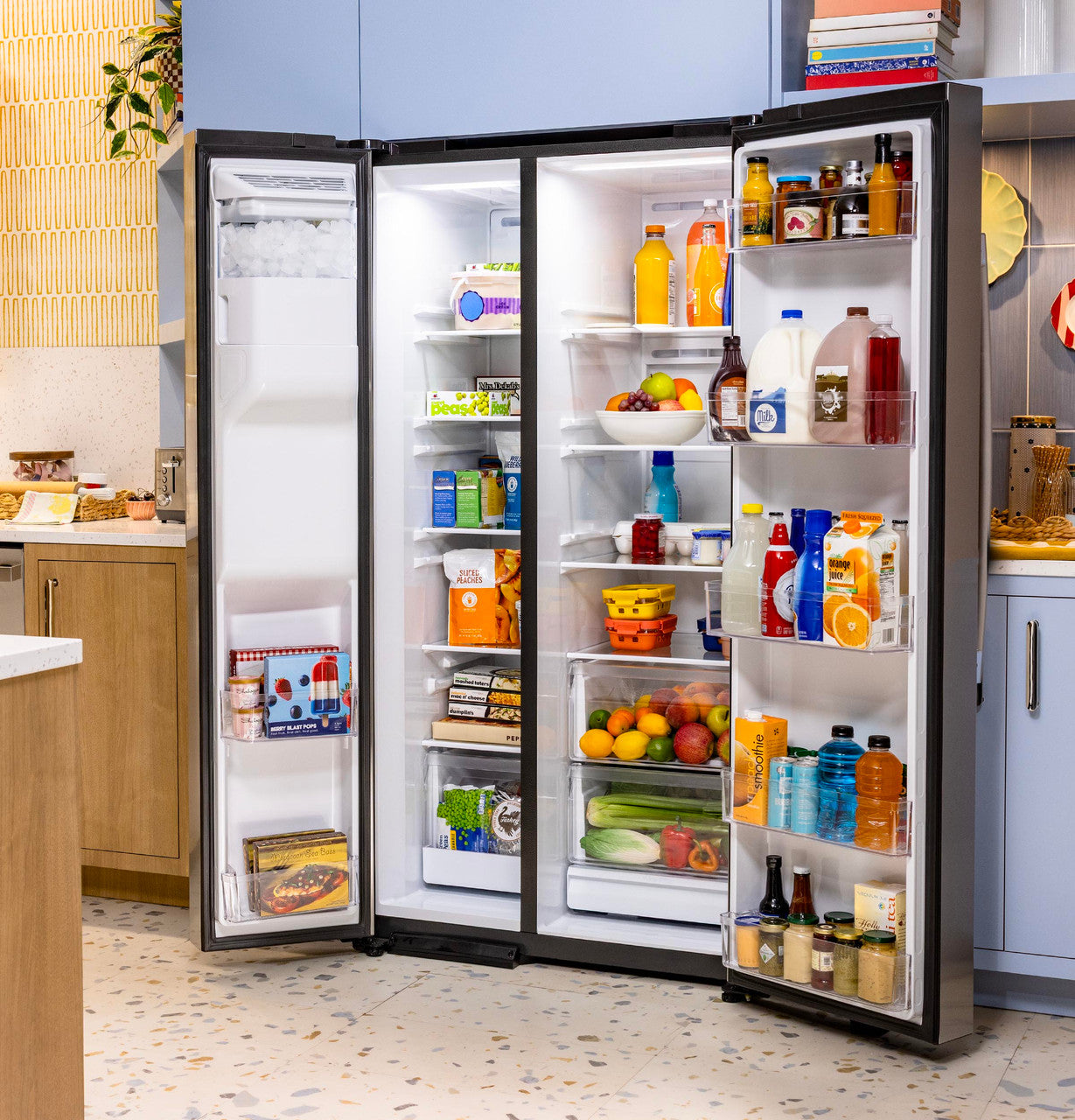 GE GSS28NYYFS 36" Side-by-Side Refrigerator with Extra Tall Dispenser and In-Door Icemaker – Fingerprint Resistant Stainless Steel